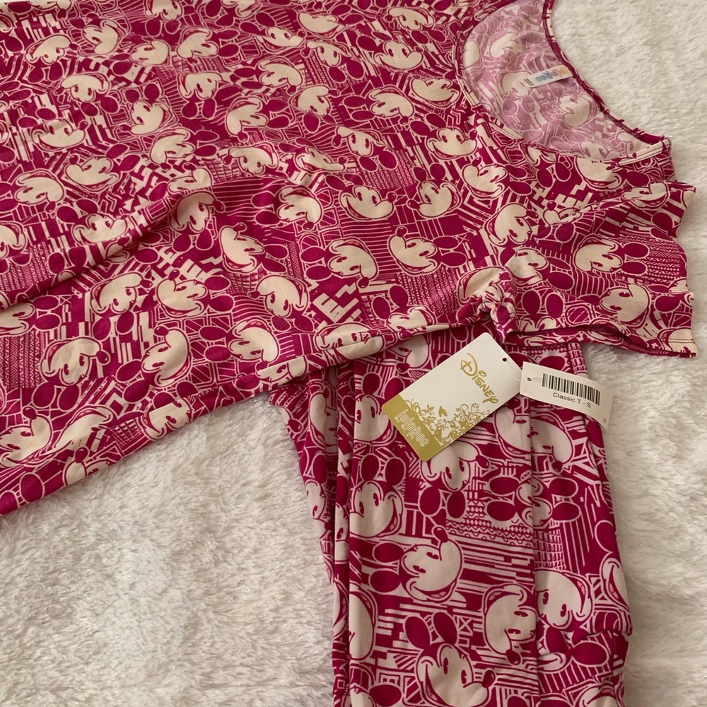 Lularoe shirt new leggings size os